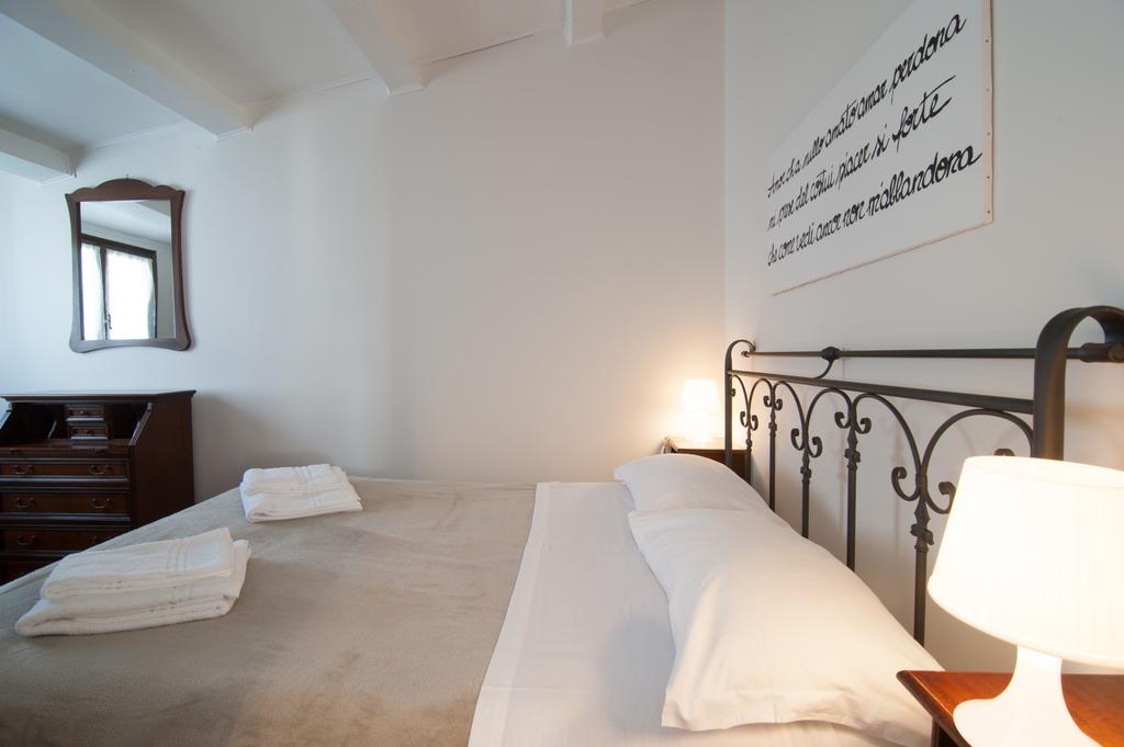 Santa Maria Formosa Apartment เวนิส ภายนอก รูปภาพ